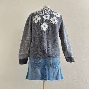 Coquette gray white embroidered flower cardigan